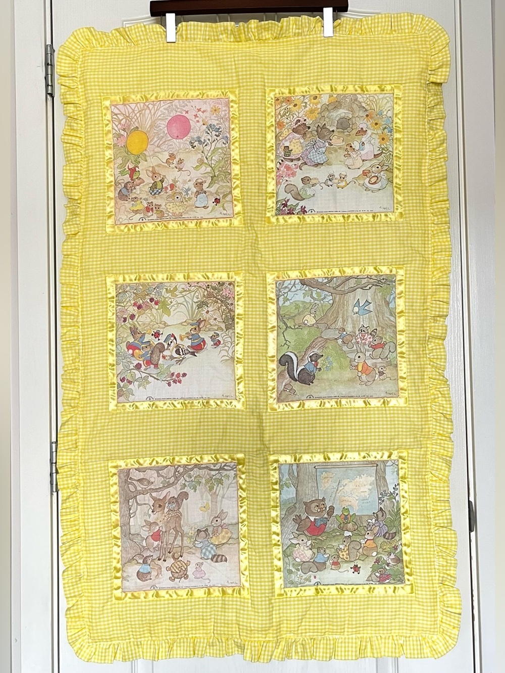 Vintage 70s Nakanishi Japan Drawing Board Handkerchief Baby Quilt A. Noel